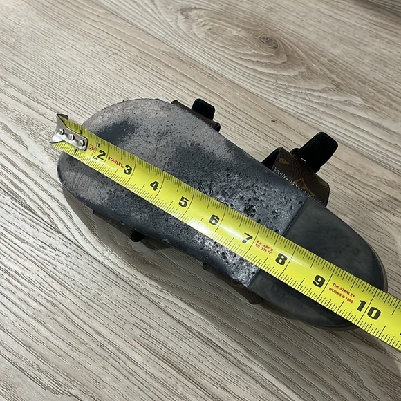 LV Bom Dia Sandals 39 - Picture 14 of 16